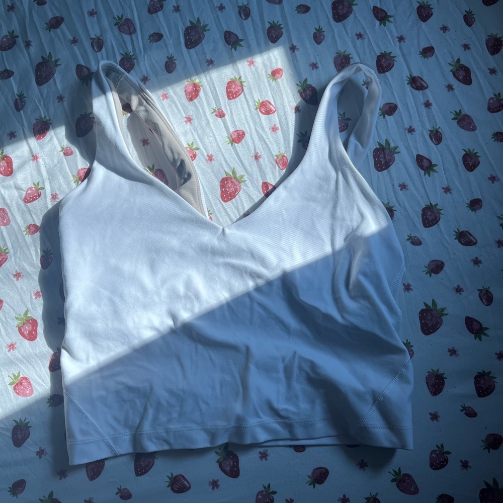 White Align Tank